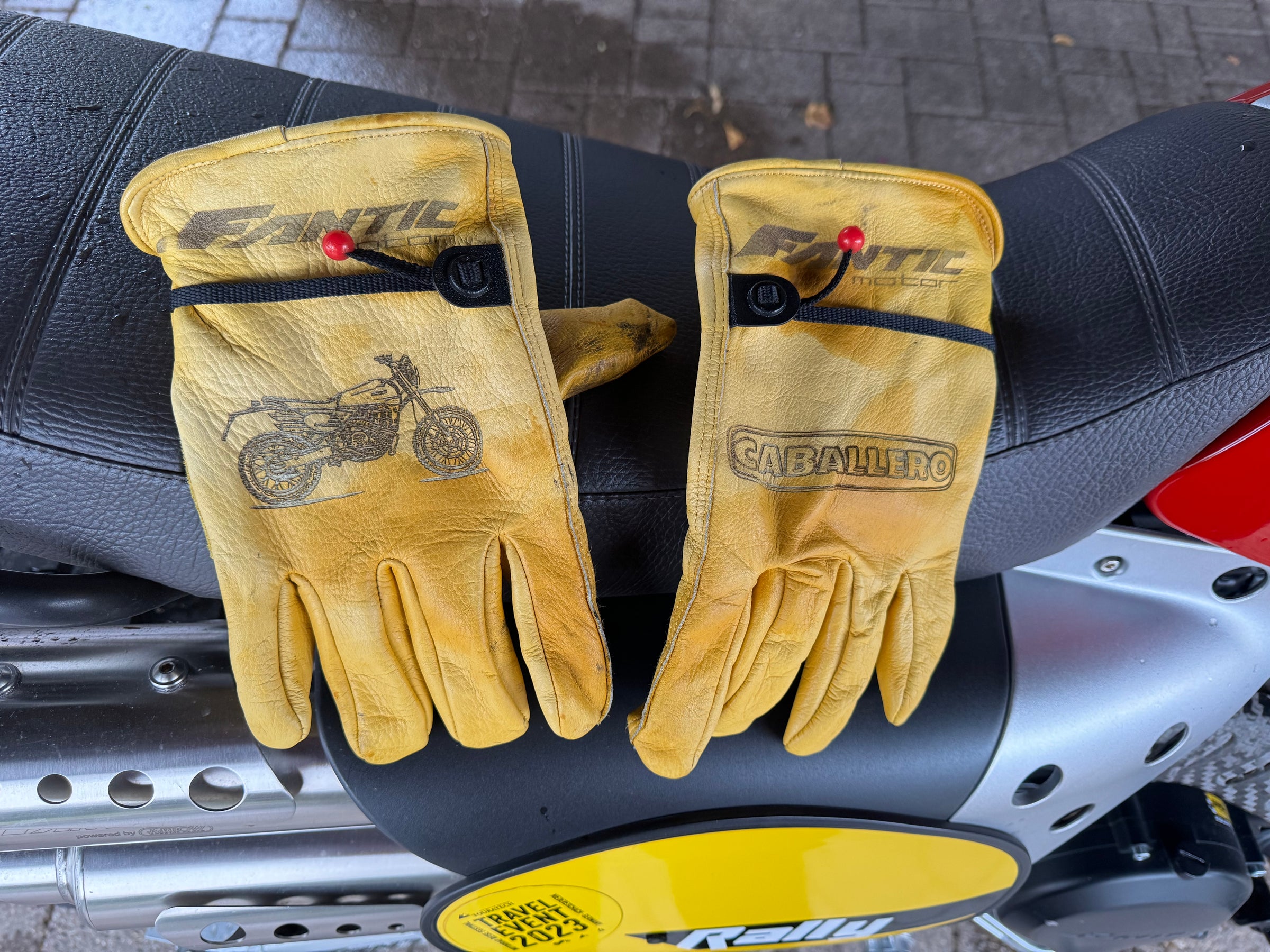 Motorradhandschuhe