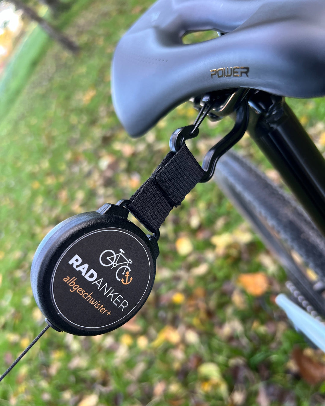 alternative fahrradständer RADANKER® – Der mobile Fahrradhalter für hochwertige Bikes ohne Stände – albgeschwister